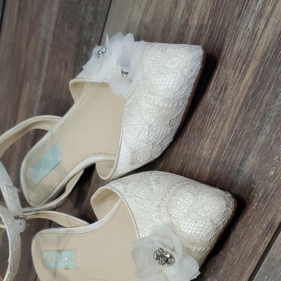 Betsey Johnson Willa Flats Pointed Toe Loafer shoes sz 6 - Picture 4 of 9